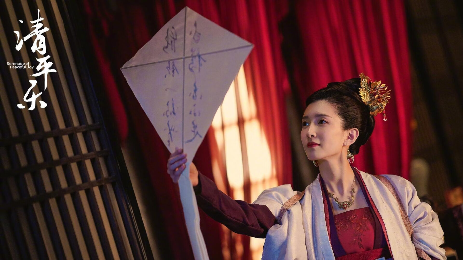 开云体育在线下载-“短柄墙球：高新区全民健身馆，快速决策与精准击球，谁能在瞬息间扭转战局？”