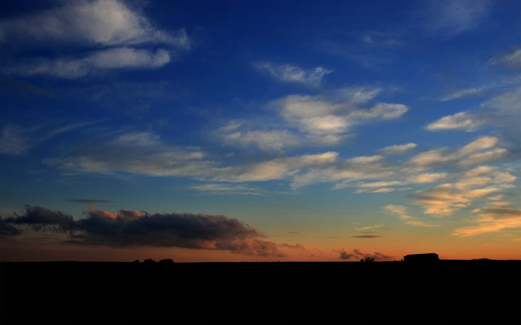 开云体育网站-五大联赛是否增强门将在对抗高压时的传控训练权重，五大联赛进球的门将