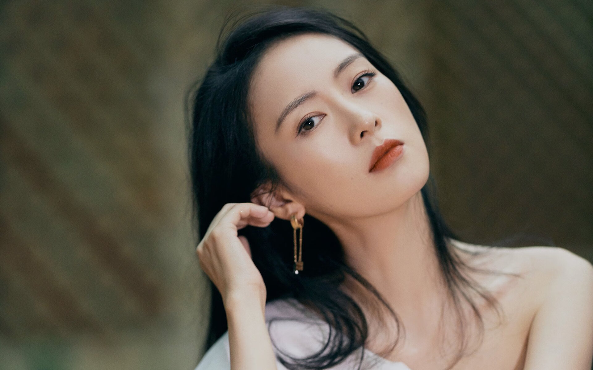 2换1交易或将启动,广东签下4年悍将,孙悦新任妻子曝光,孙悦老公简历