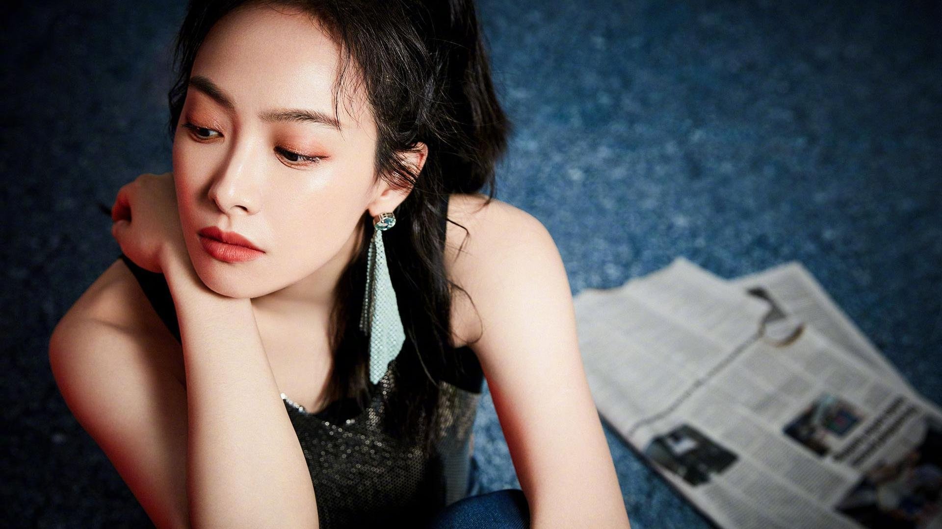 9人药厂新帅首胜,滕哈格11打10被绝平难挽颓势,滕格里夫简介